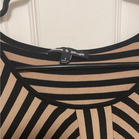 Cable and gauge shirt women’s small - Picture 2 of 3